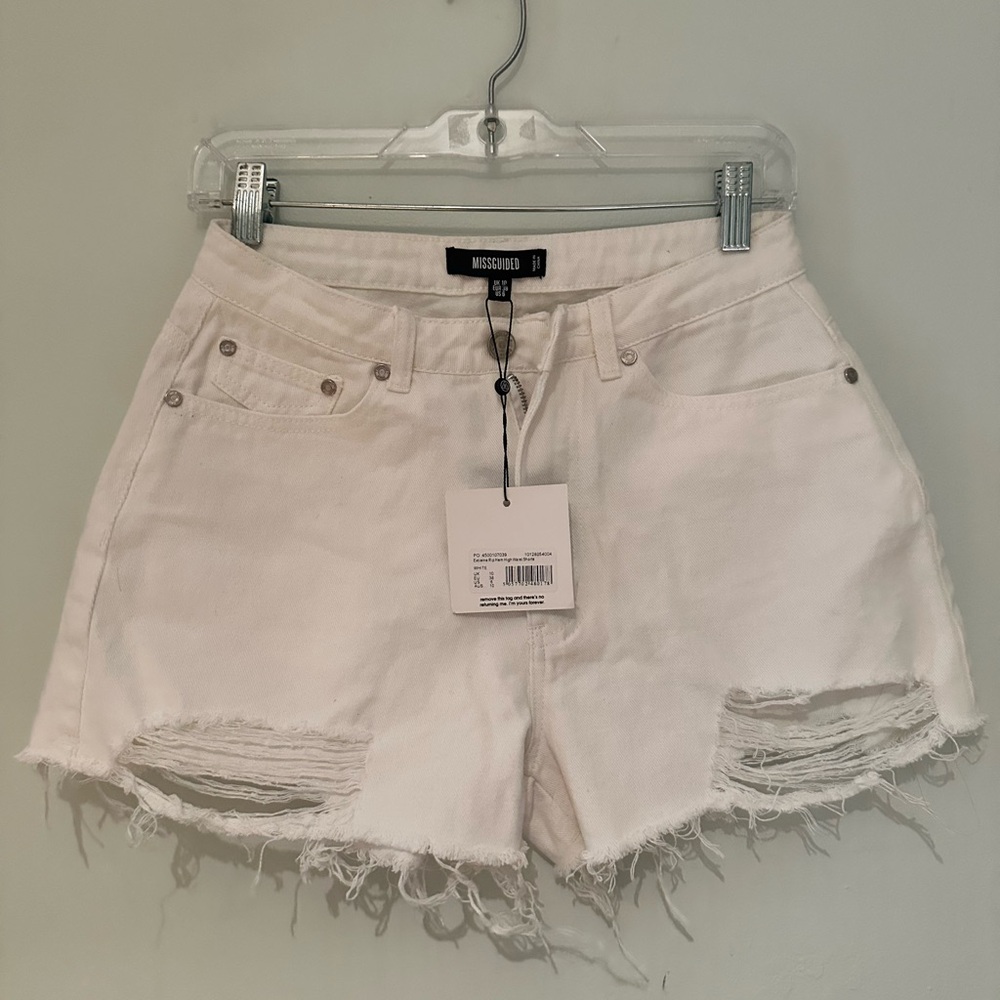 Missguided - Size 6- US White Rip Hem High Waist Shorts